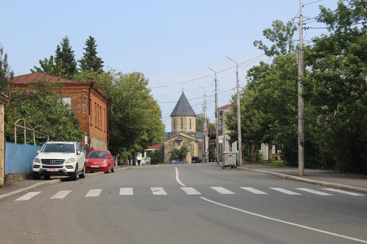 Hotel Rio Кутаиси Экстерьер фото